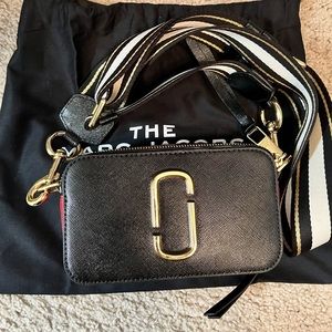 Authentic Marc Jacobs snapshot bag